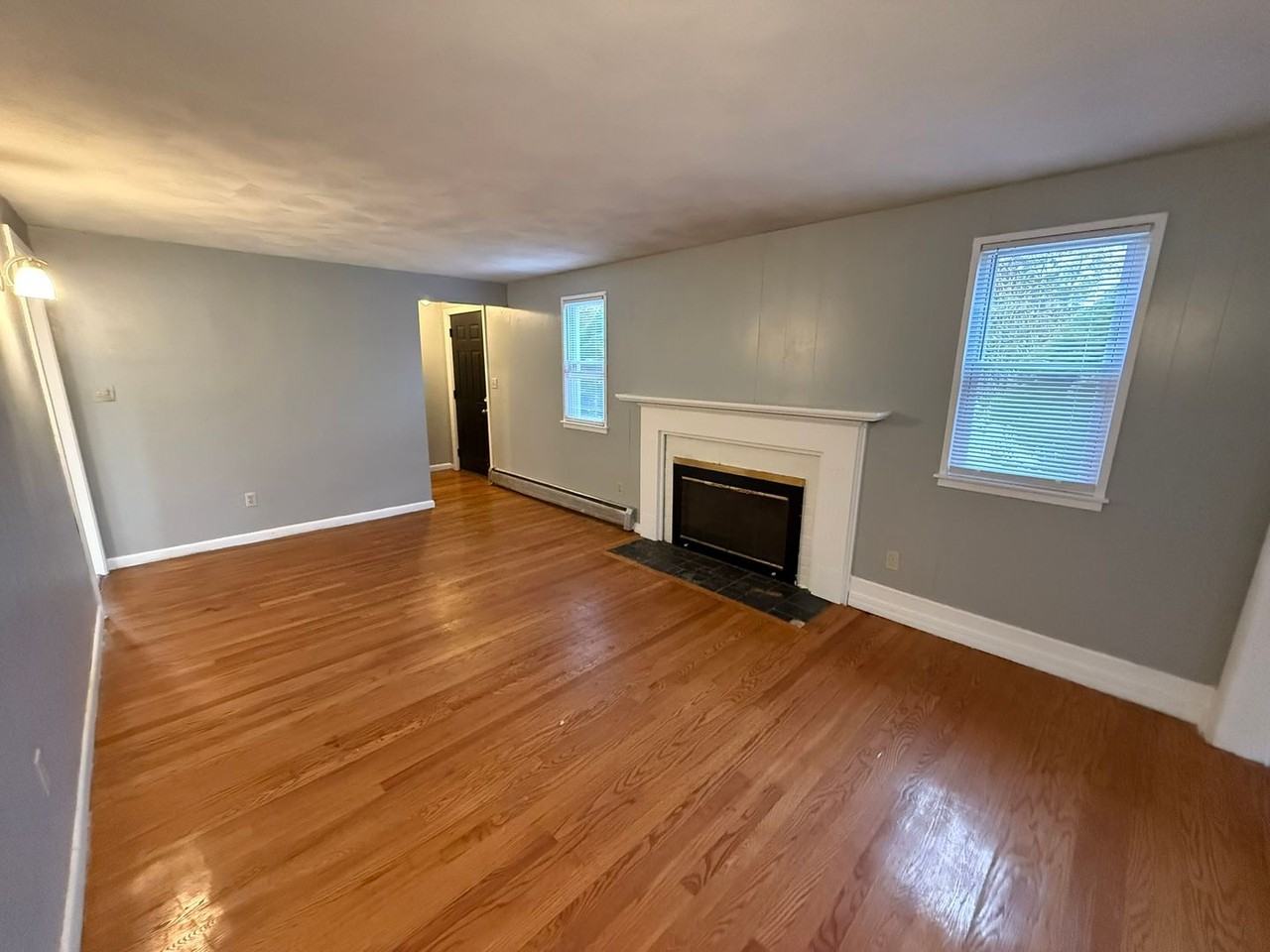 41 Frederic St - Photo 2 of 27