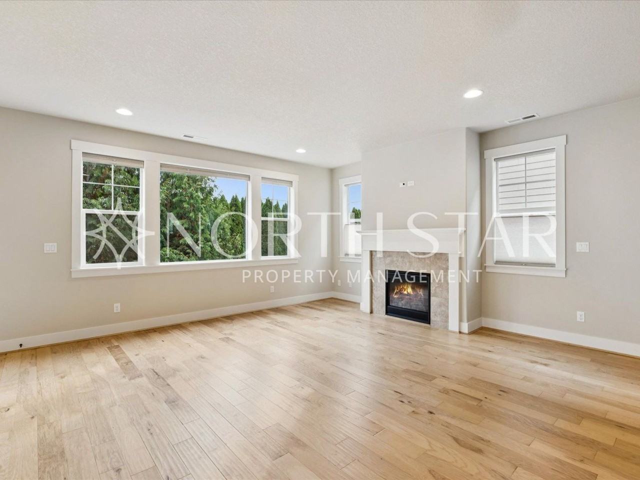 10100 Sw Foxtrot Ter - Photo 5 of 35