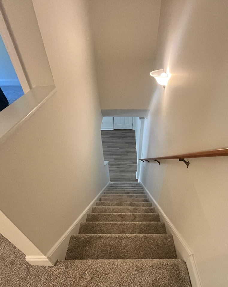 108 Bentwood Circle - Photo 7 of 17