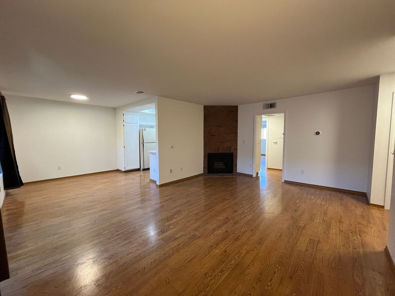 21811 Saticoy Street #26 - Photo 3 of 16