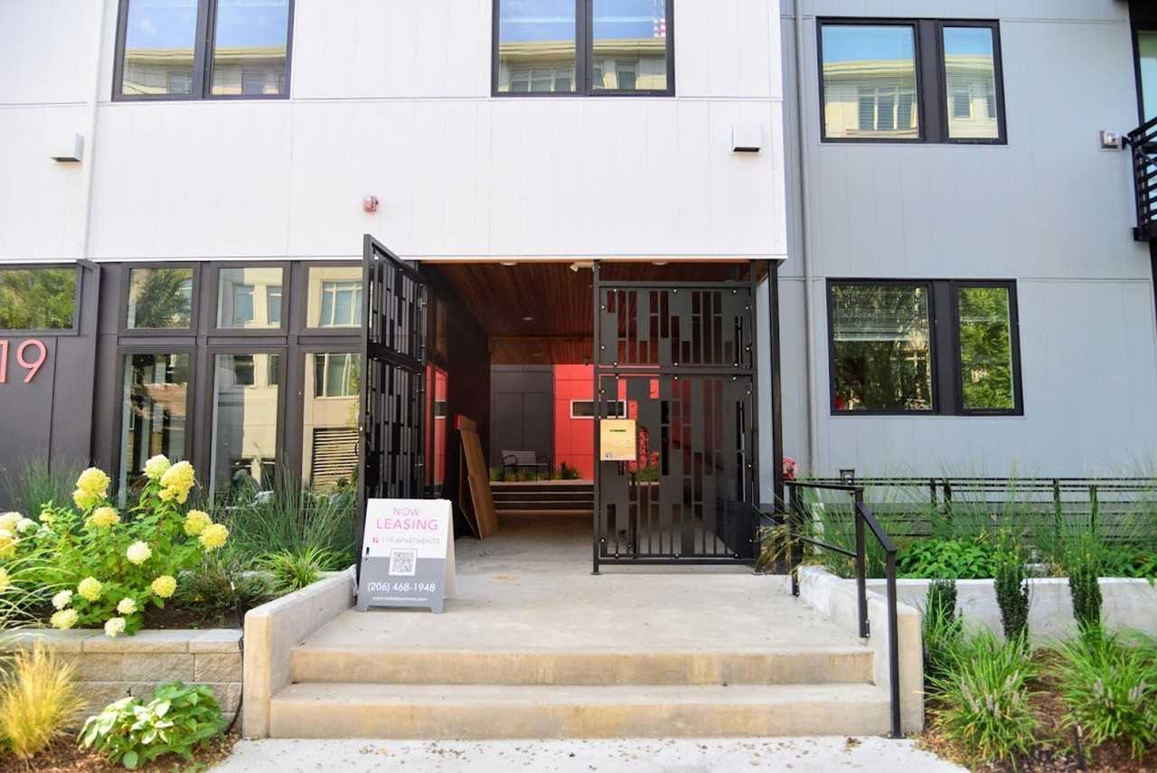 119 22nd Apartments - Photo 6 of 12