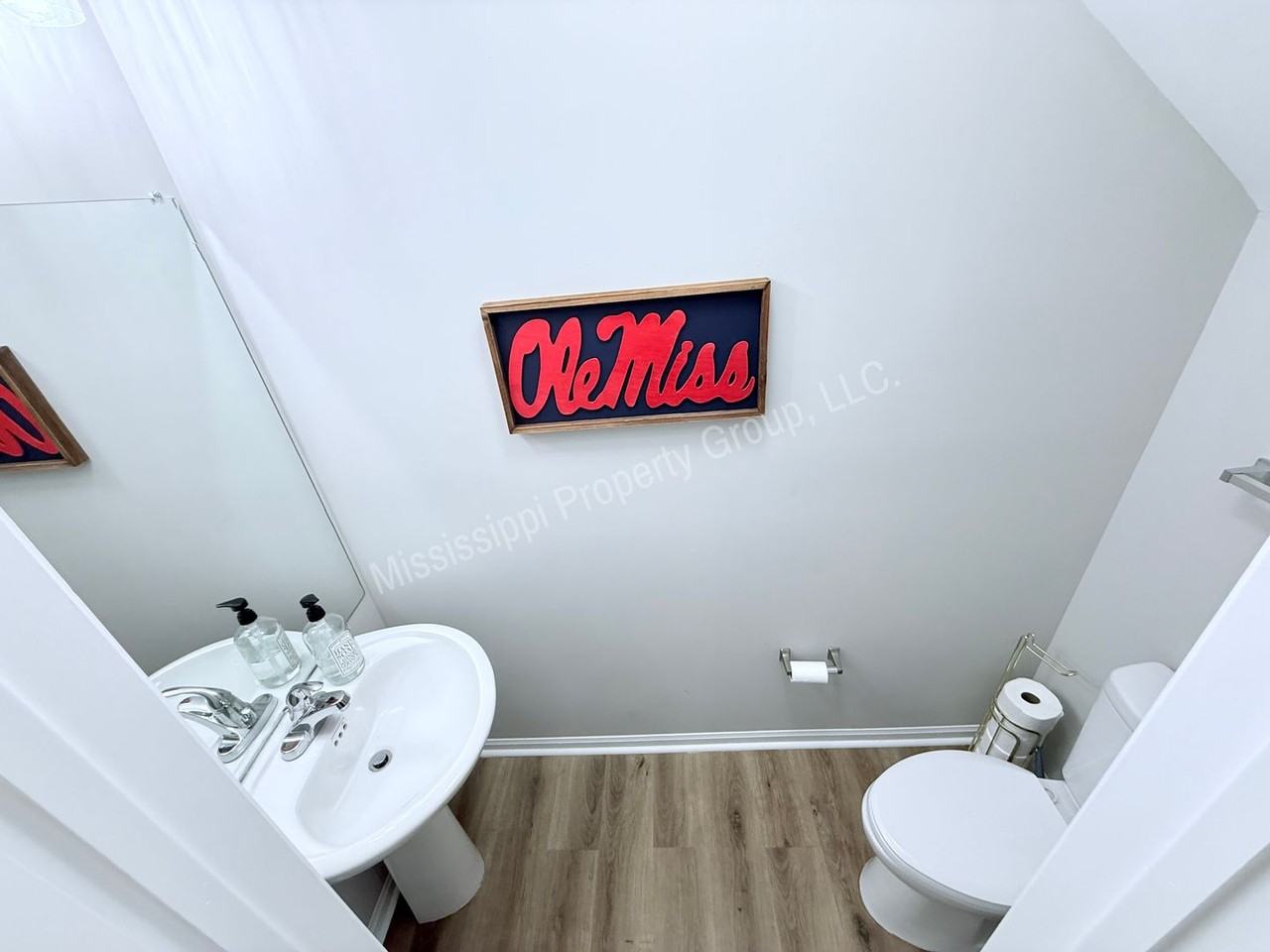 209 Town Center Dr - Photo 7 of 23