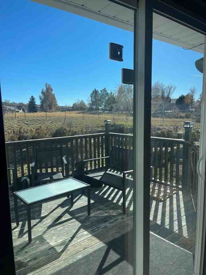 248 Oakshire Dr - Photo 3 of 17