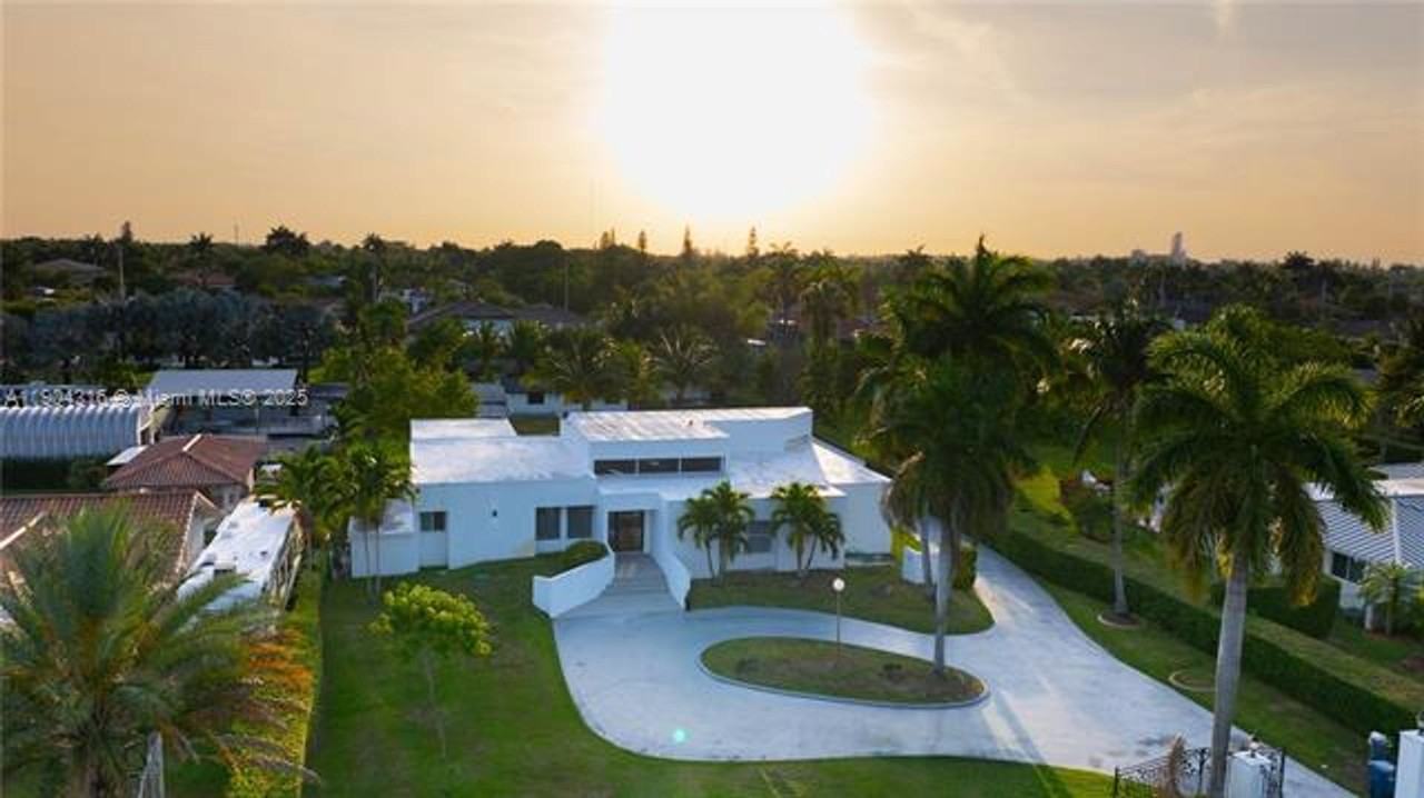 290 Nw 125th Ave #290 - Photo 2 of 23