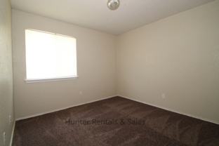 2720 Blackburn Dr - Photo 1 of 1