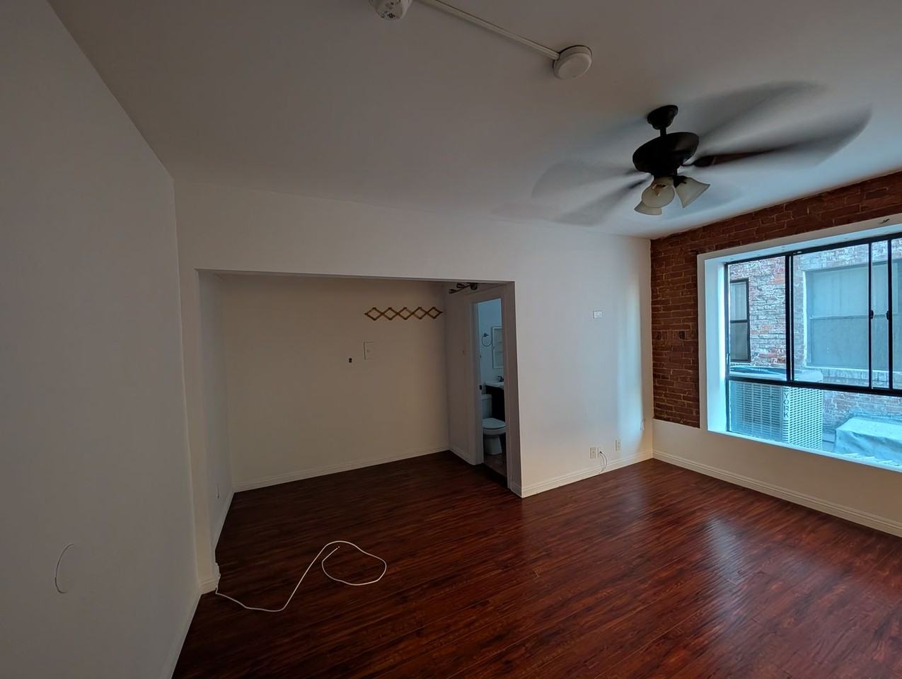 SAMO East Hollywood LLC - Photo 5 of 27