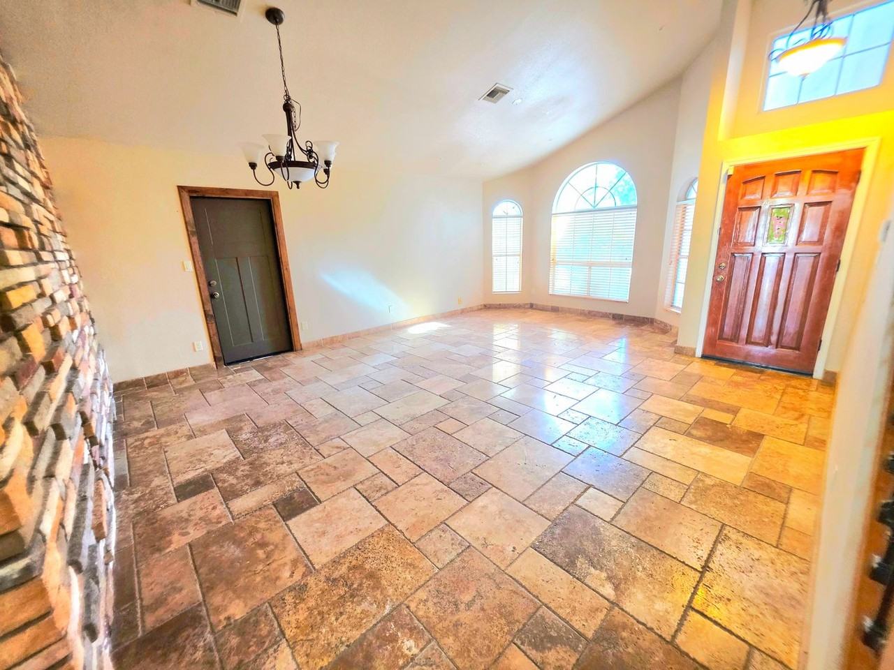 4106 E Becker Ln - Photo 3 of 29
