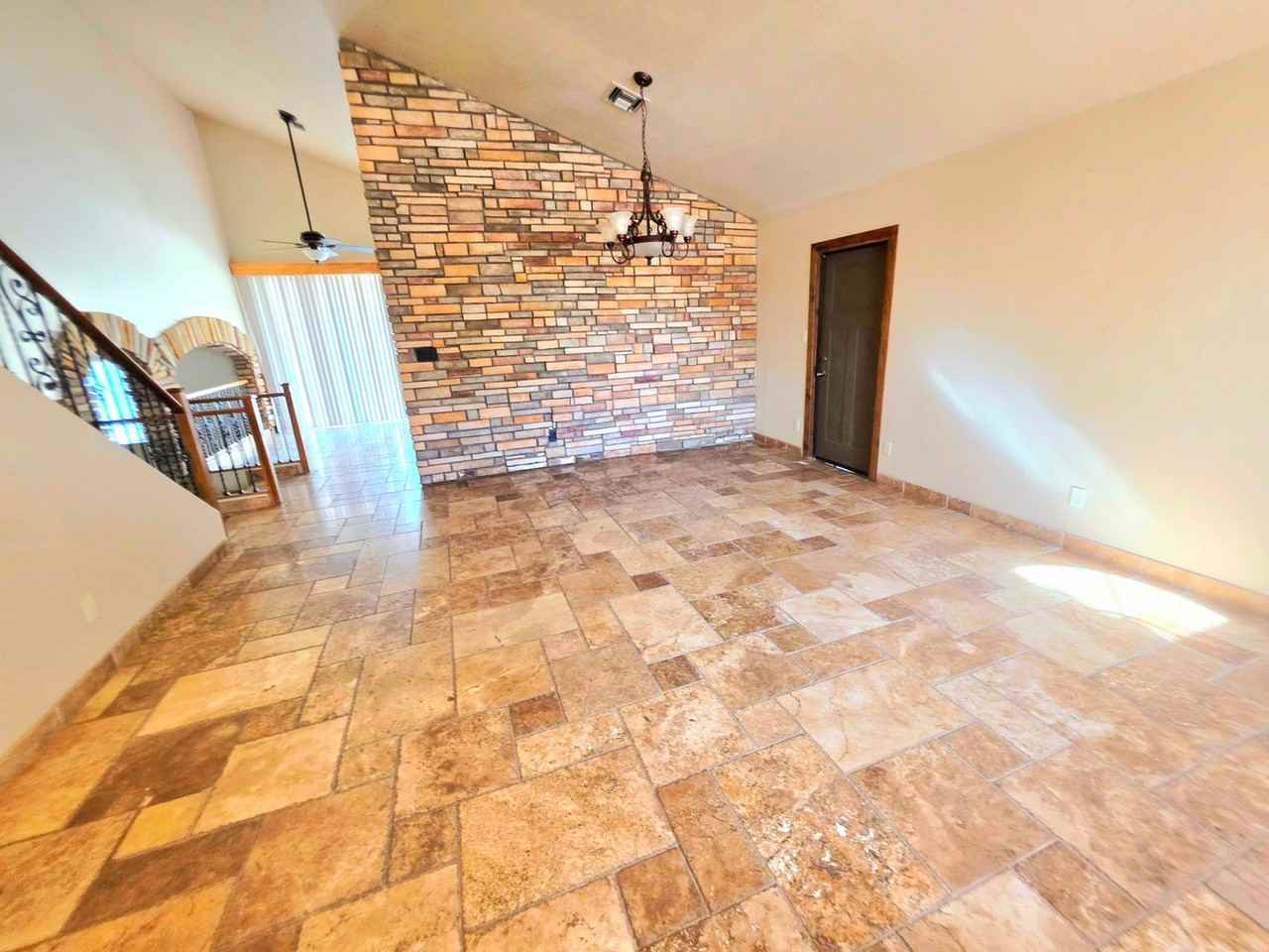 4106 E Becker Ln - Photo 5 of 29