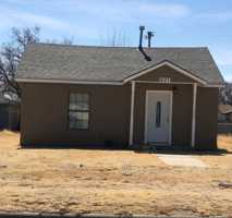 featured image of 607 West 17th Street