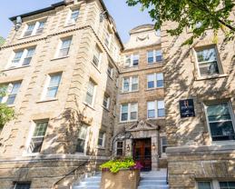 900 Summit Ave S - Photo 1 of 1