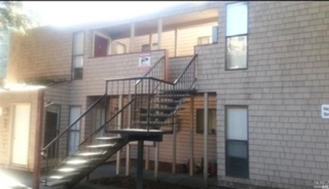 943 Civic Center Dr - Photo 1 of 1