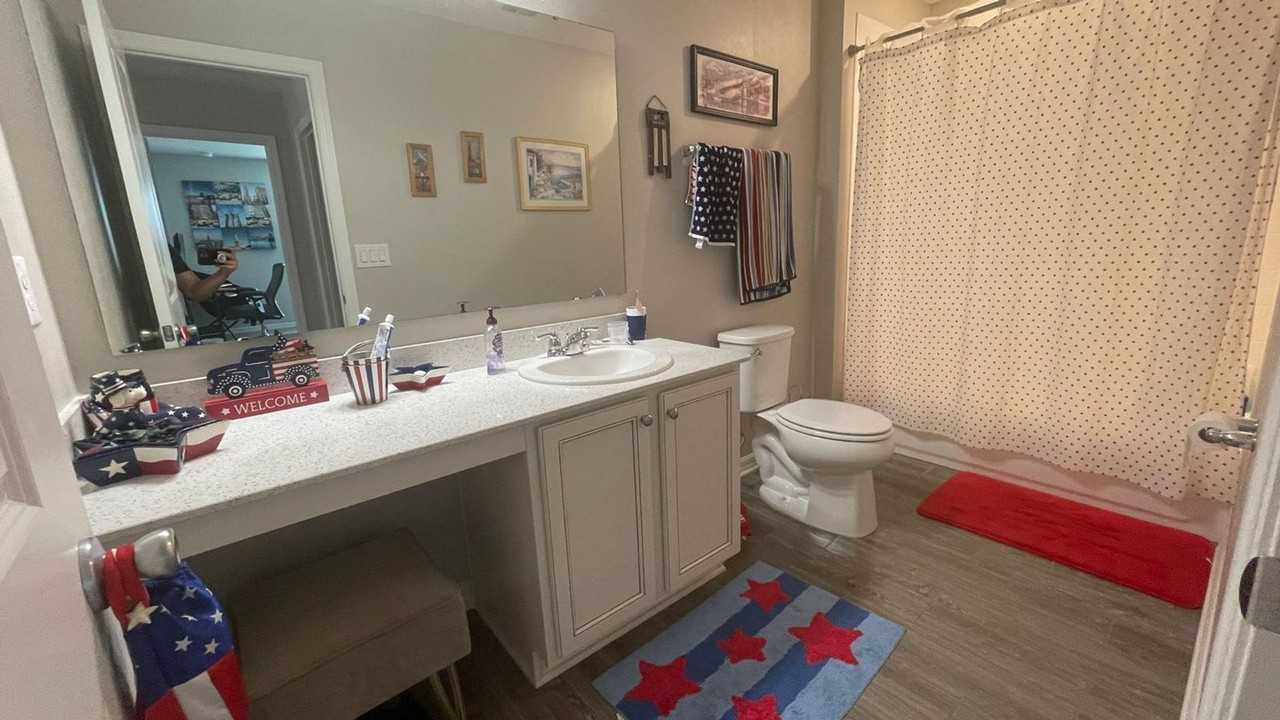 4633 Academic Court - Photo 5 of 16