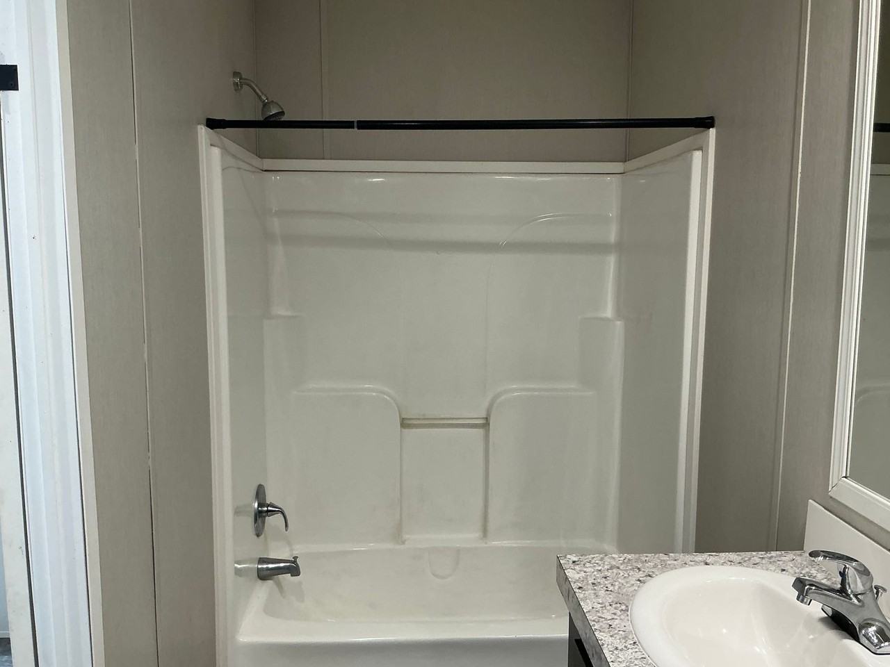 203 Garlington Ave - Photo 3 of 14