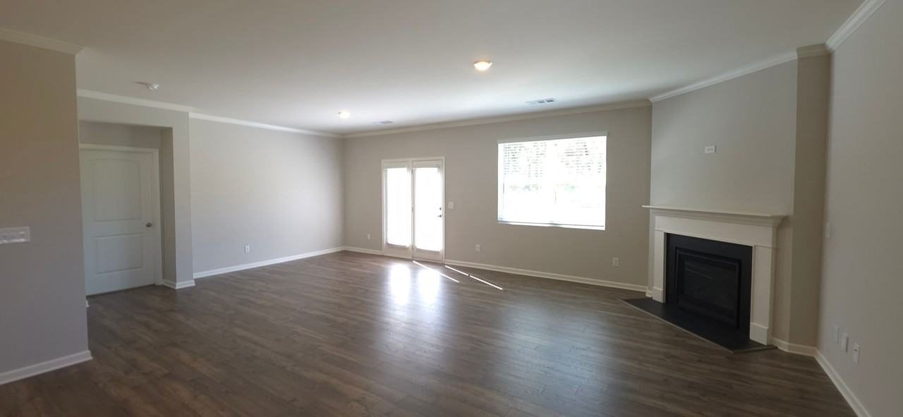 6809 Scarlet Oak Way - Photo 2 of 18