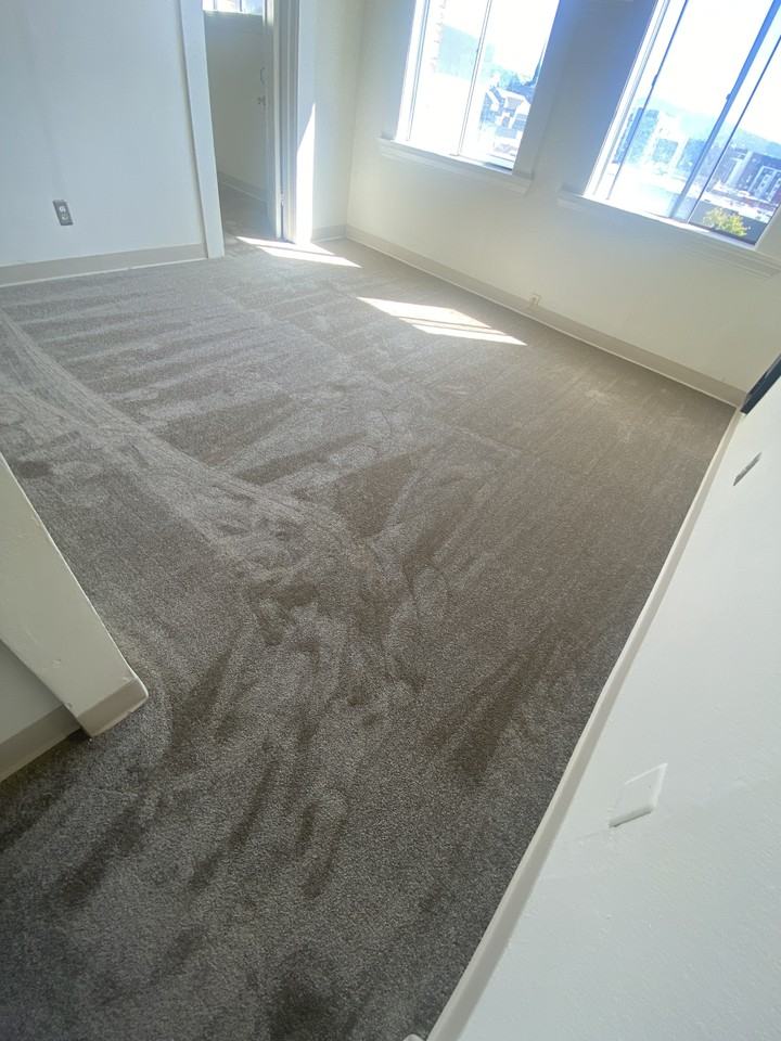 498 25th St #27 - Photo 7 of 11