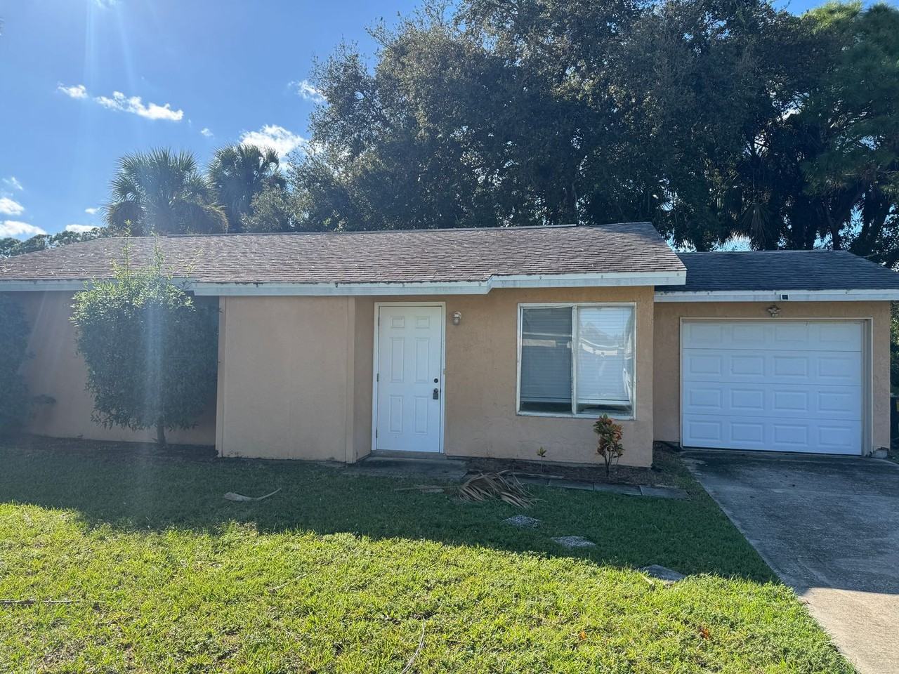 298 Capron Rd - Photo 2 of 19