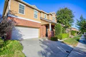 featured image of 4587 Vincent Way