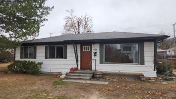 featured image of 926 Longstaff St