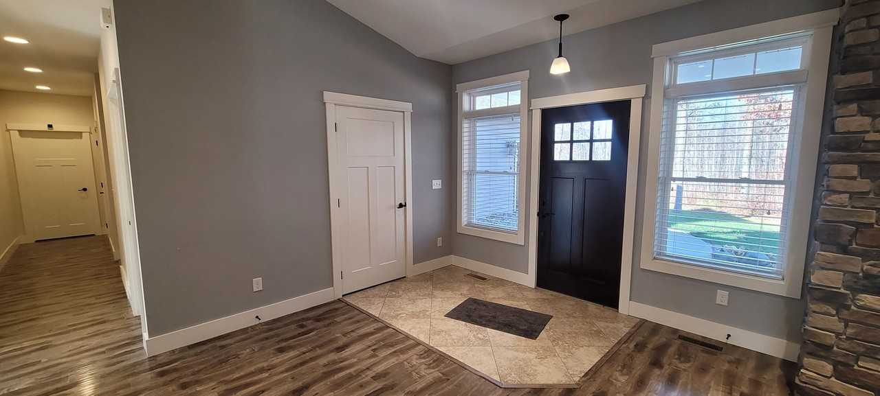 11840 Lamon Rd Ne - Photo 2 of 29