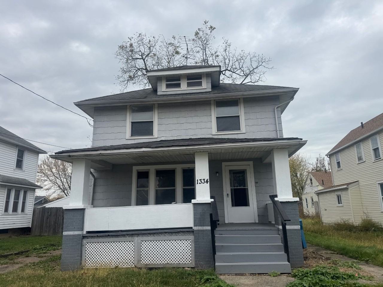 1334 Brownell Ave - Photo 7 of 35