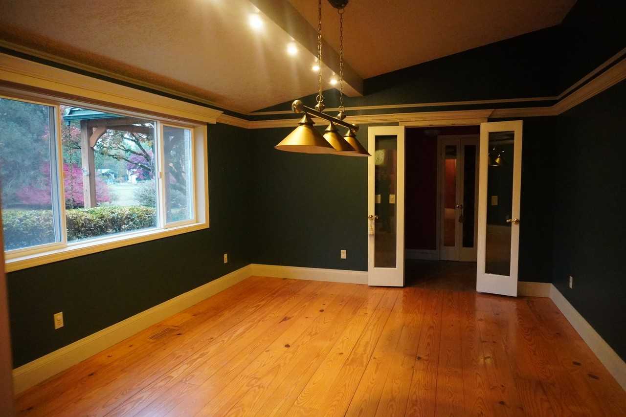 24002 Ne 120th Ct - Photo 3 of 19