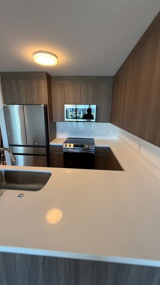 1500 Rycroft St #1904 - Photo 7 of 30