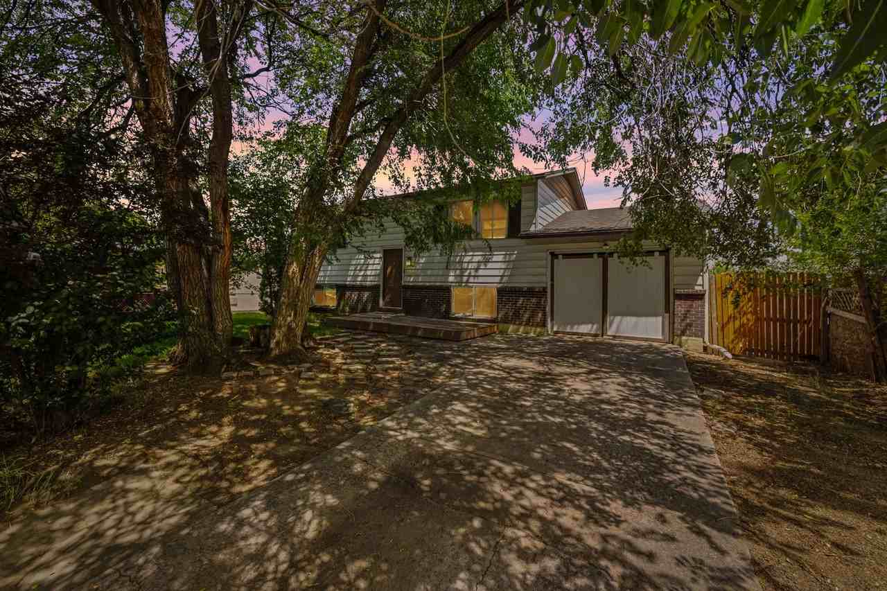 1551 Chadwick Dr - Photo 3 of 27