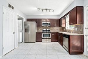 featured image of 1761 Wire Road #09