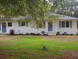 15640 Ewart Rd - Photo 1 of 1