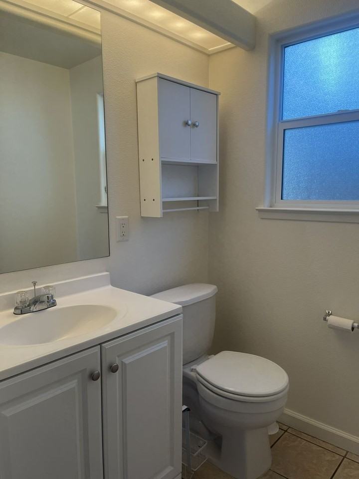 516 Adina Way - Photo 7 of 8