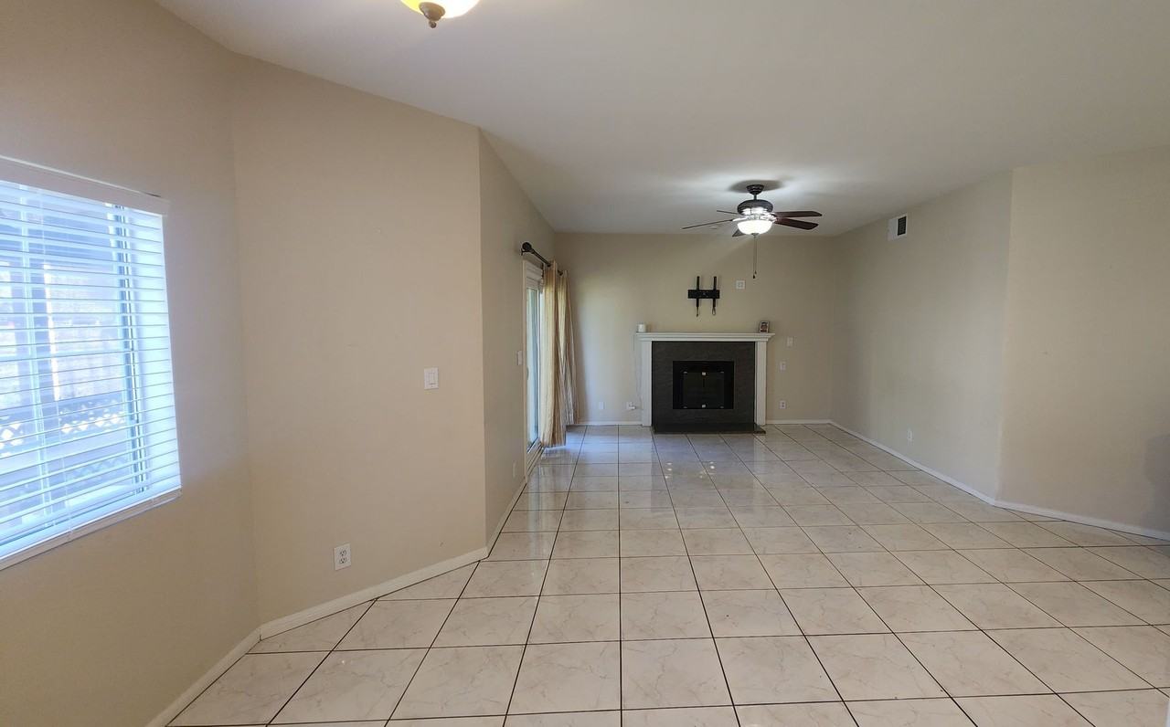 2759 Stanislaus Avenue - Photo 7 of 23