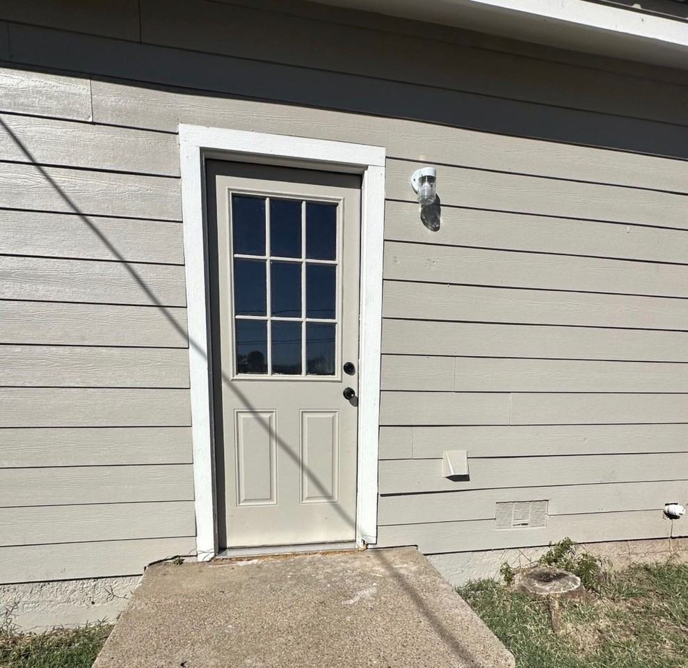 316 36th St - Photo 2 of 29