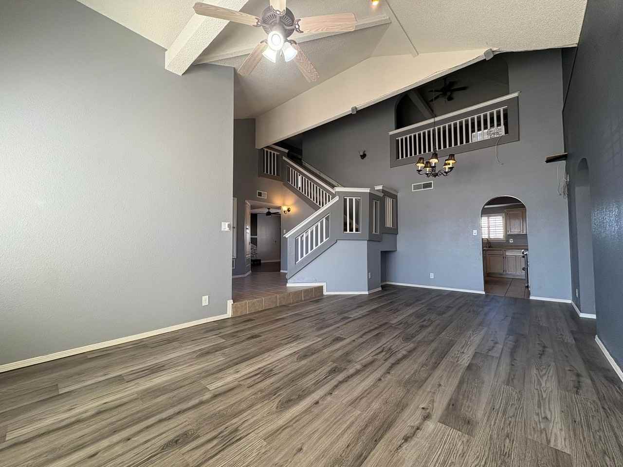 3129 Tierra Agave Dr - Photo 6 of 41