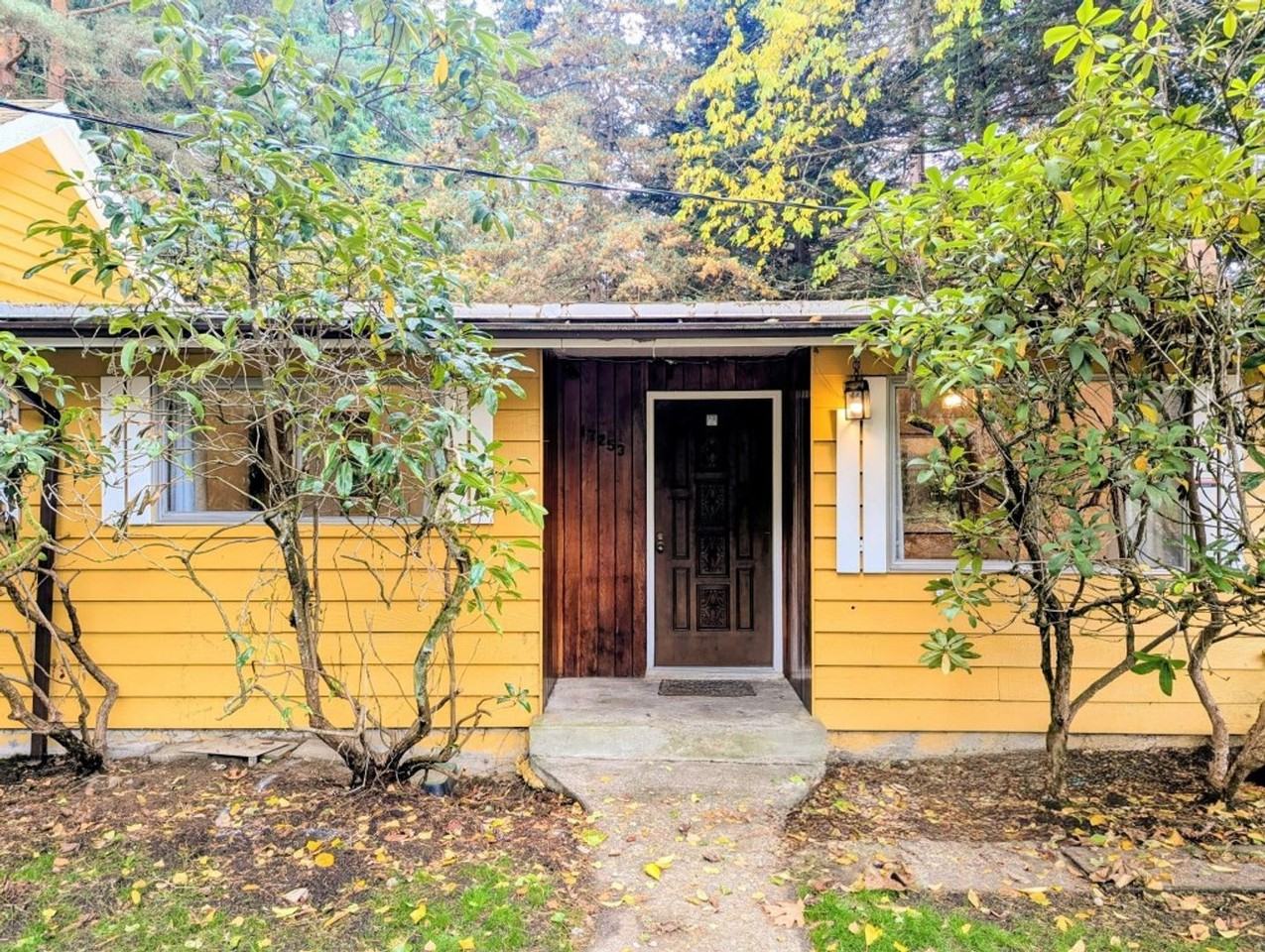 17253 44th Ave Ne - Photo 2 of 23