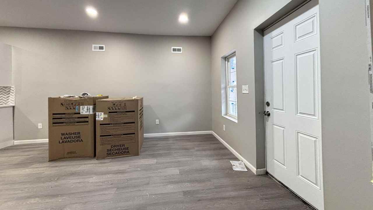 1536 South Napa Street - Photo 5 of 10