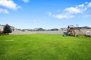 featured image of 2516 Aspen Creek Trl