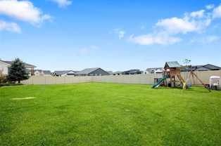 2516 Aspen Creek Trl - Photo 1 of 1