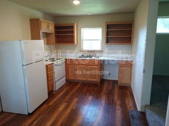 26 S Central St #1 - Photo 5 of 5