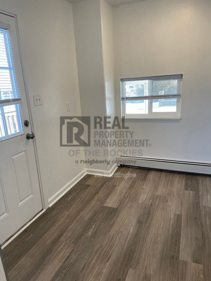 833 30th Avenue Ct - Photo 7 of 18