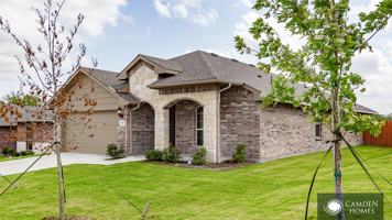 featured image of 2039 Long Island Dr