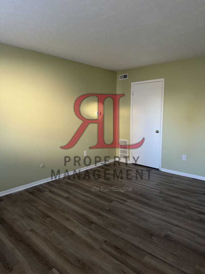 596 East Gates Street - Photo 3 of 13