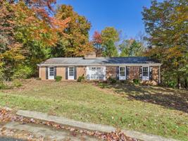 featured image of 1233 Pinehurst Rd