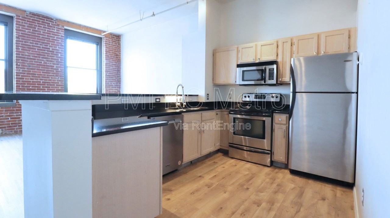 200 Main St #310 - Photo 3 of 39