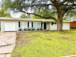 featured image of 2217 N 49th St