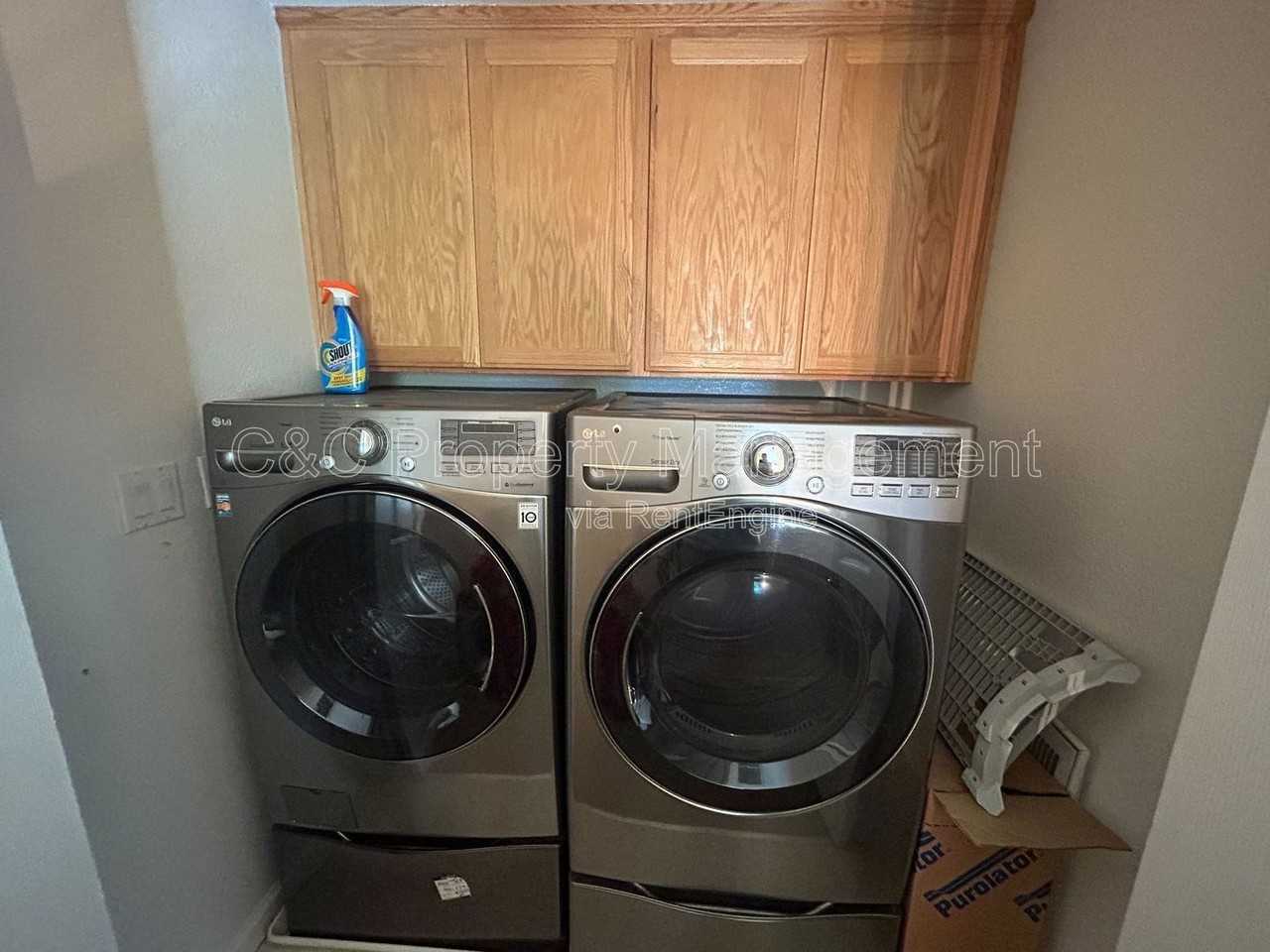 5023 Lakeshore Dr - Photo 6 of 18