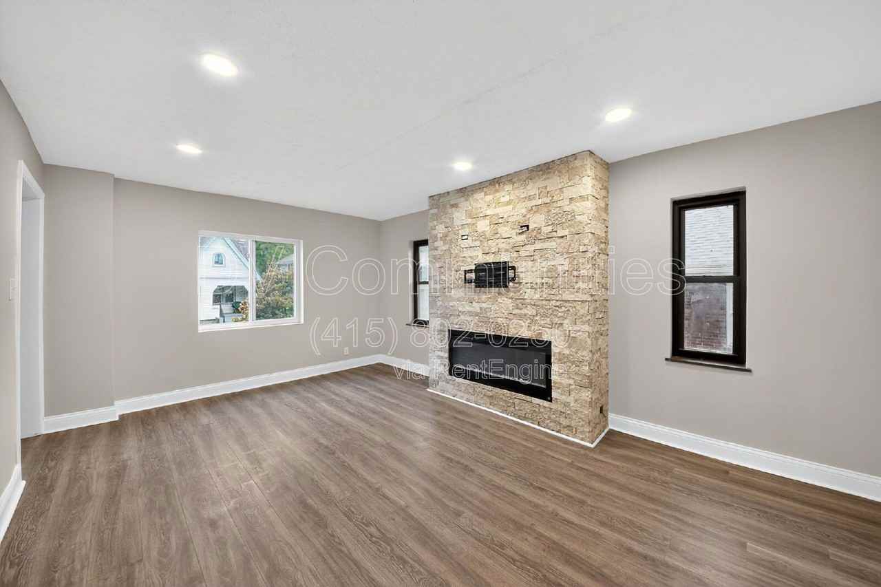 1818 Lawn Ave - Photo 7 of 26