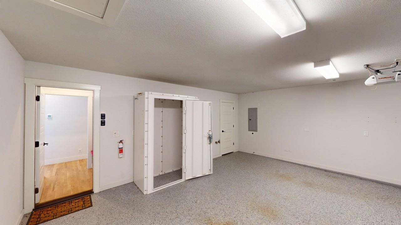 14195 N 54th East Ave - Photo 2 of 27