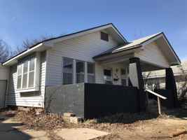 featured image of 806 N Park Ave