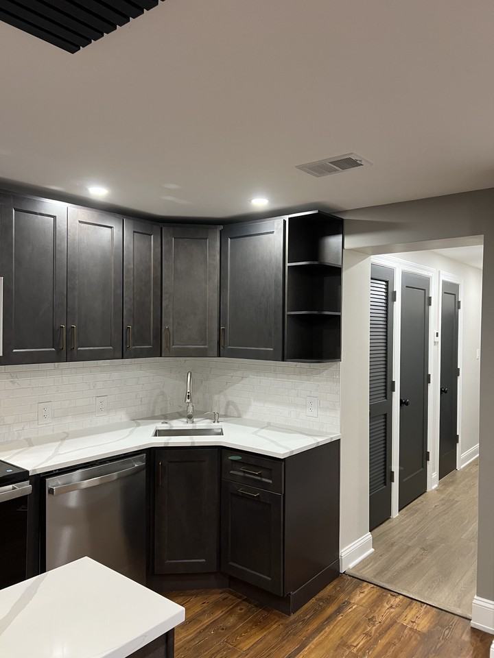 814 S 9th St #B - Photo 6 of 15