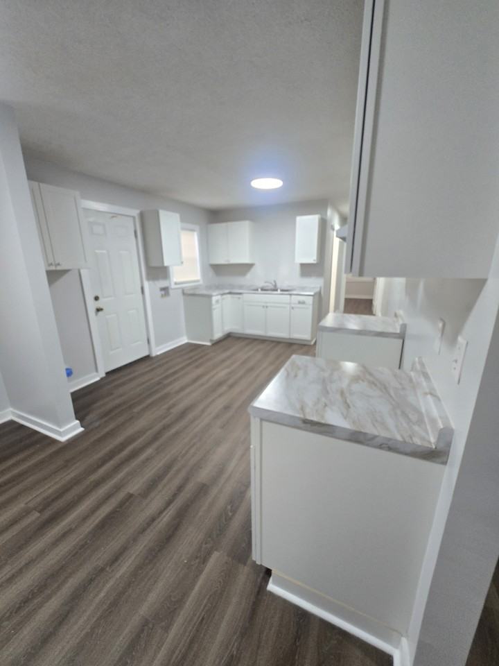 1432 James St #1432JAMES - Photo 3 of 13